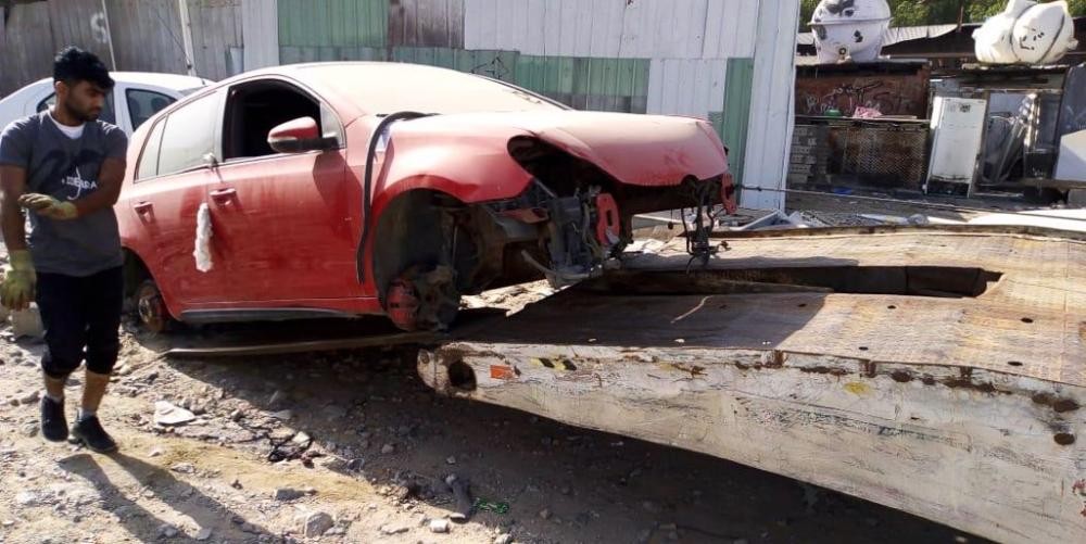حملة لرفع السيارات التالفة بالعاصمة المقدسة