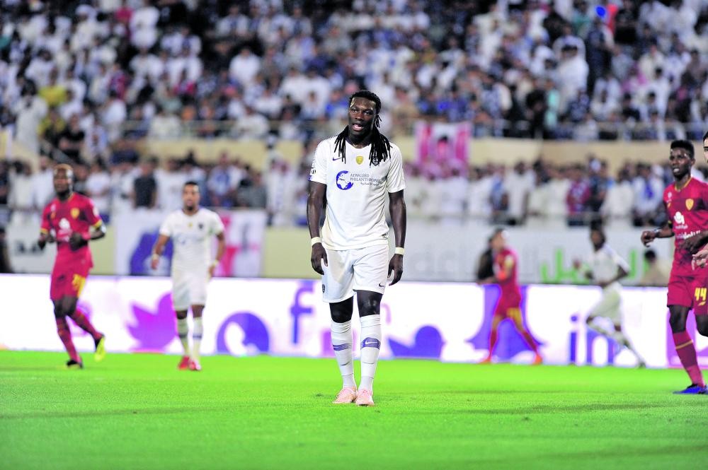 الهلال يخشى الرائد والاتفاق يتحدى الباطن