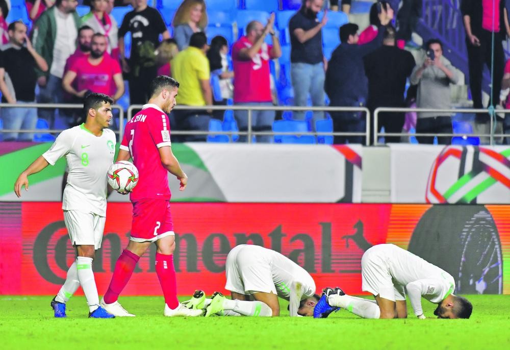 الشهري: الفوز هدية للشعب السعودي
