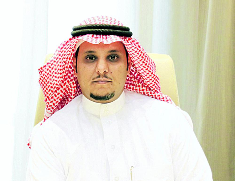 سيدات يمتهن «تاجر شنطة» وبلدية الخبر تطاردهن