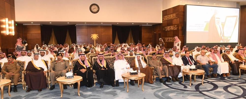 أمير الشرقية يكرّم الفائزين بجائزة السائق المثالي