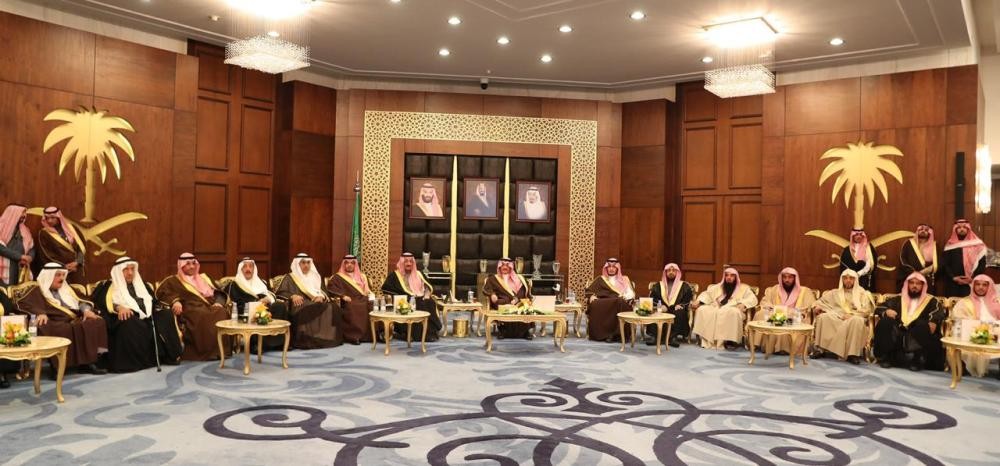 أمير الشرقية يكرّم الفائزين بجائزة السائق المثالي