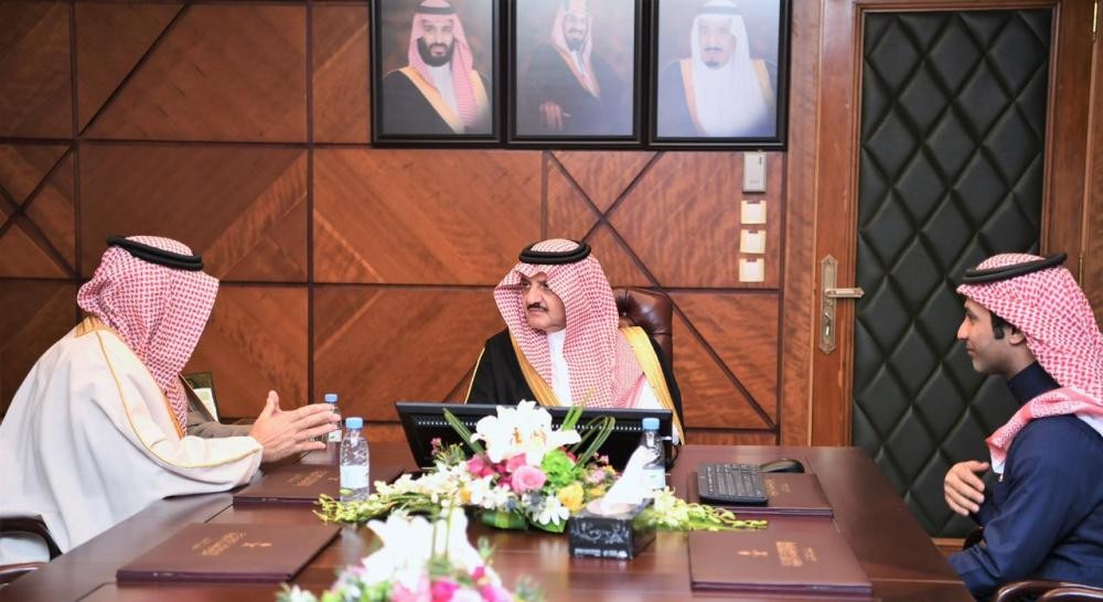 أمير الشرقية يوجه بالمحافظة على واحة الأحساء