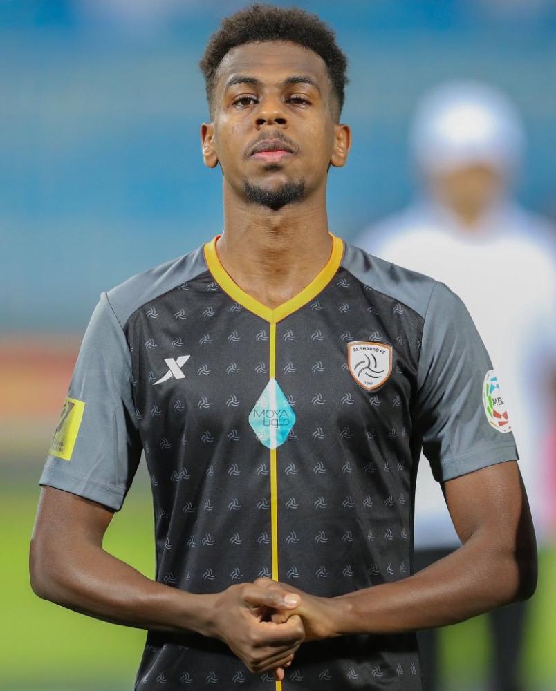 النصر يقدم 3 ملايين ريال للشباب مقابل الخيبري