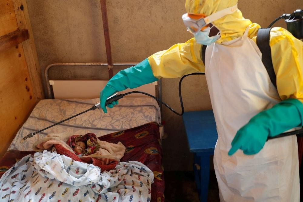 «الإيبولا» يقضي على 400 شخص فى الكونغو الديمقراطية