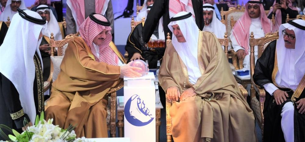 أمير الشرقية يدشن مشاريع «المواساة» للخدمات الطبية