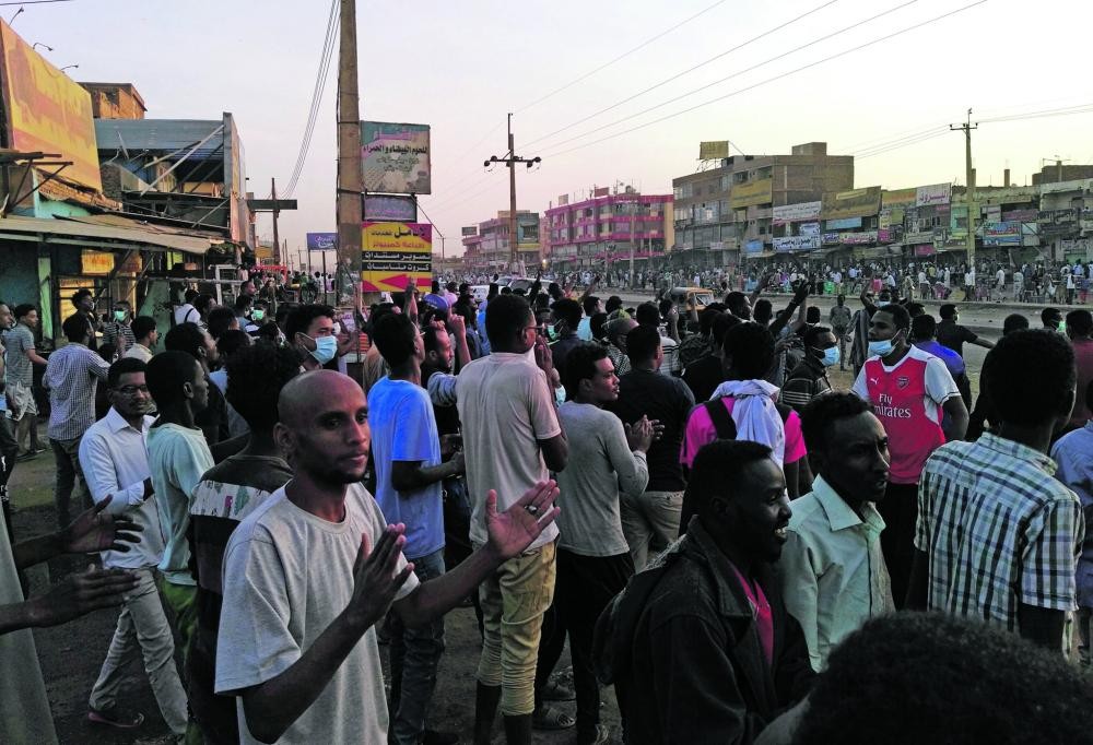 اتساع احتجاجات السودان.. والاتحاد الأوروبي يندد بالقمع