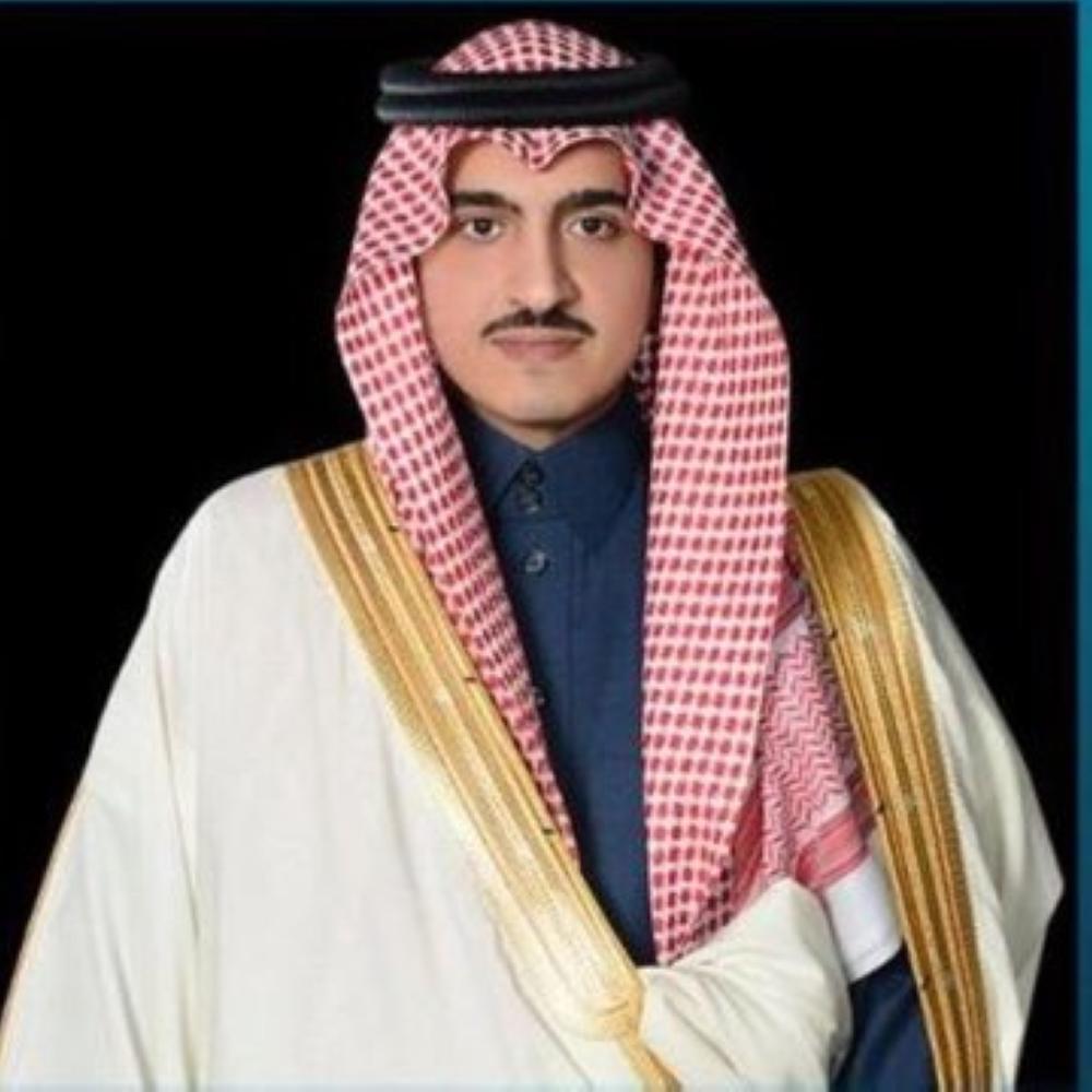 نائب أمير مكة ينقل تعازي القيادة لذوي الشهيد «العبدلي»