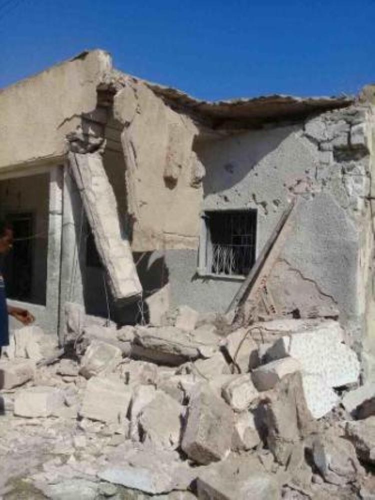 إجلاء 210 عائلات من مناطق الاشتباكات بطرابلس