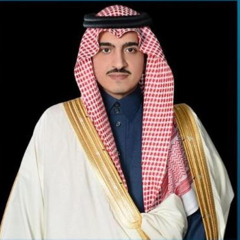 نائب أمير مكة ينقل تعازي القيادة لذوي الشهيد «القرشي»