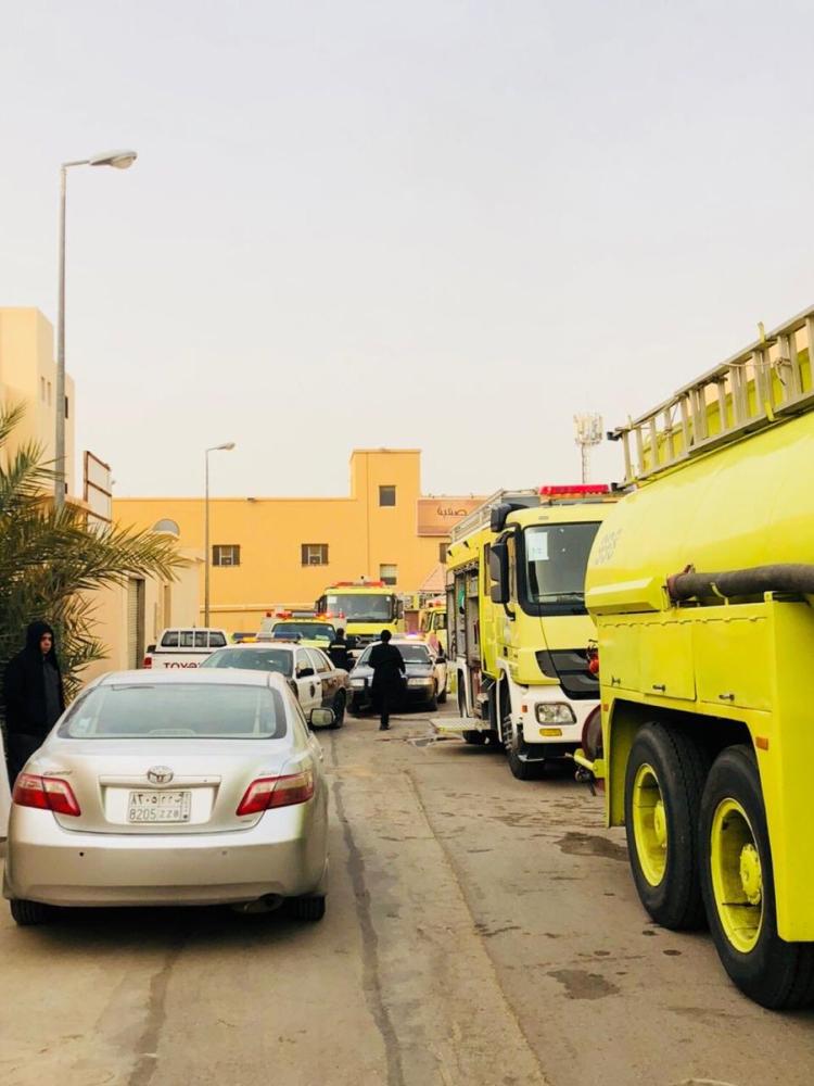 إصابة إمرأة وابنها باختناف فى حريق ببريدة