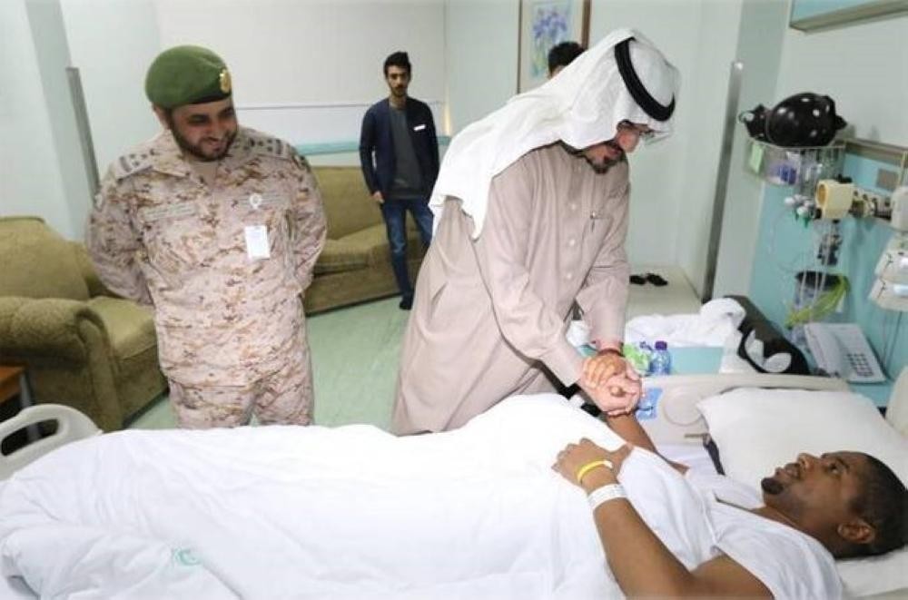 مدير مكافحة المخدرات يزور أبطال الحد الجنوبي