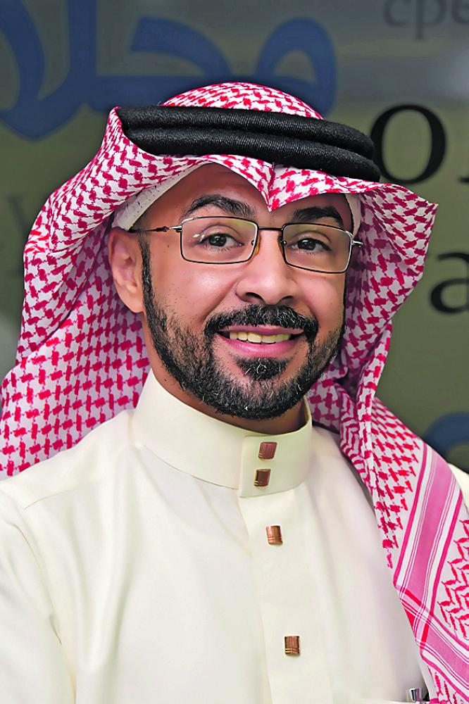 الغامدي يشارك في ورشة رسم بالقاهرة