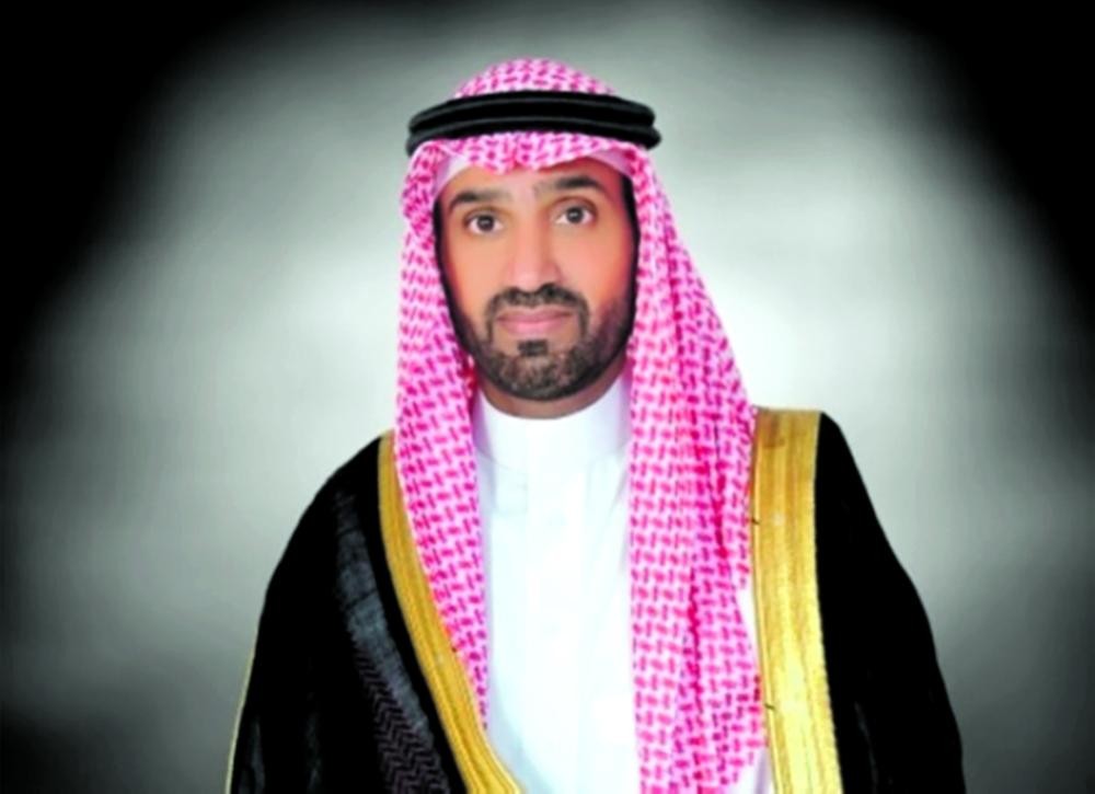 وزير العمل يستقبل أعضاء جمعية المتقاعدين