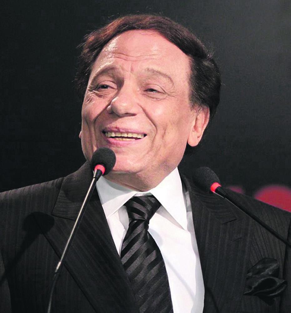 «الترفيه» تعيد عادل إمام للمسرح من البوابة السعودية