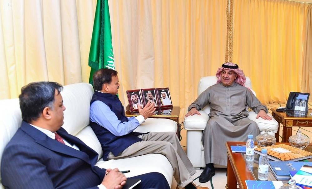 وزير الإعلام يستقبل سفيري الهند والصين