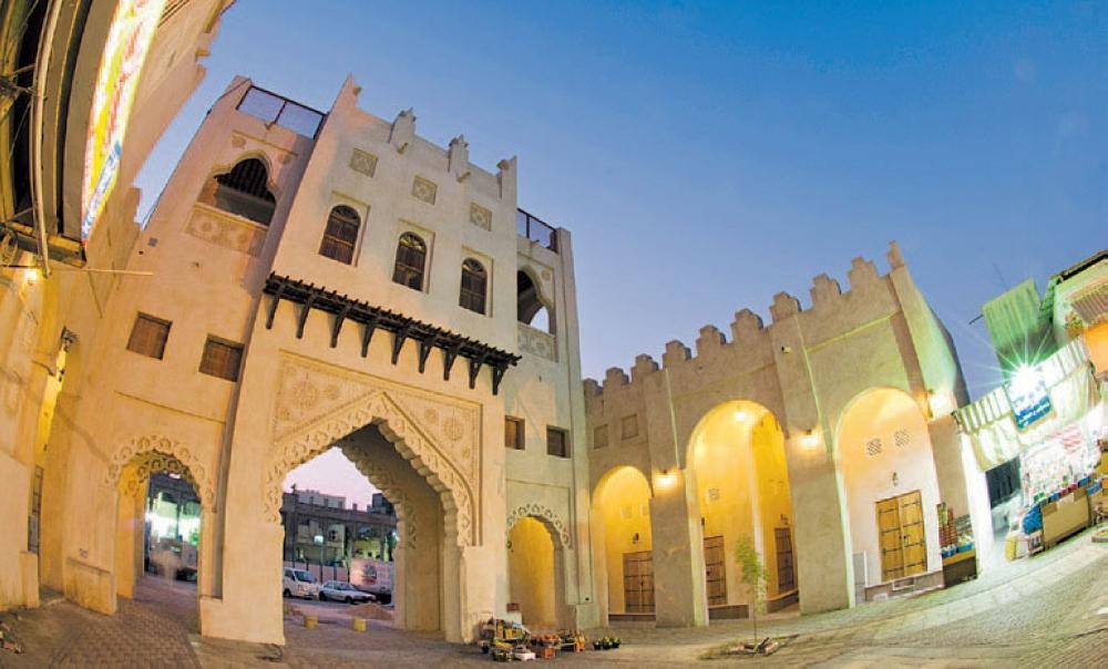 سوق القيصرية.. حكايات عمرها 196 عامًا فى الأحساء