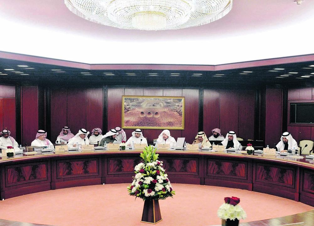 الشورى» يناقش إدارة الأزمات والغش التجاري»