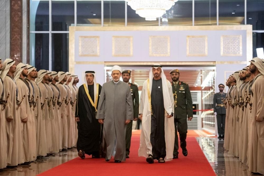 ولي عهد أبوظبي يستقبل شيخ الأزهر