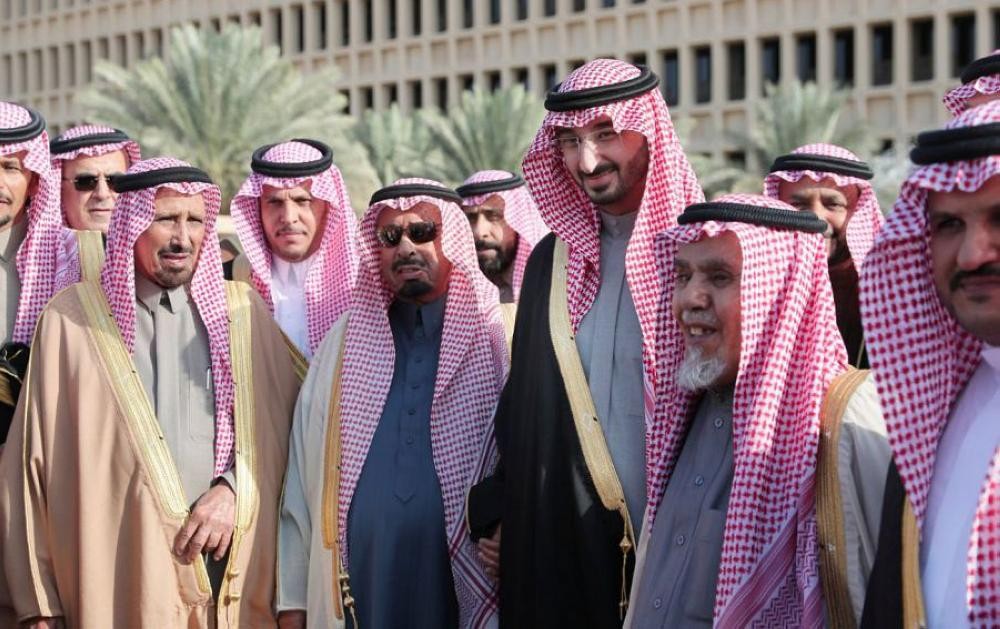 وزير الحرس الوطنى يستقبل أمراء الأفواج 