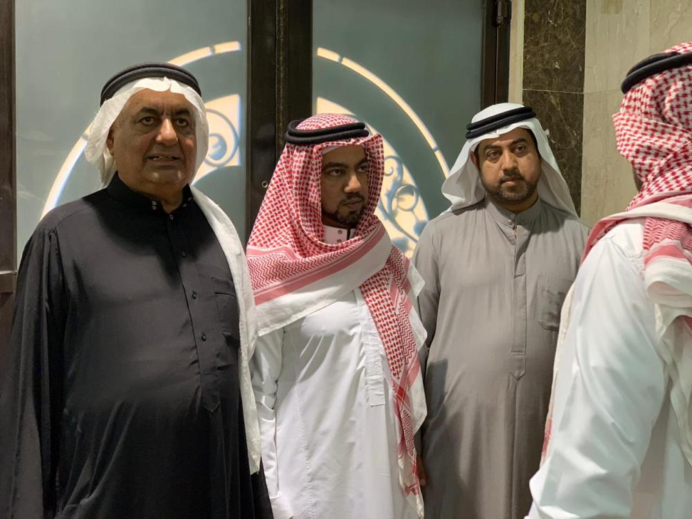 والد الطفل 