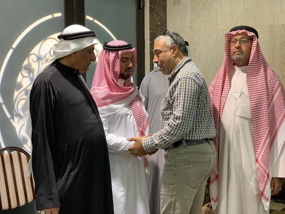 والد الطفل 