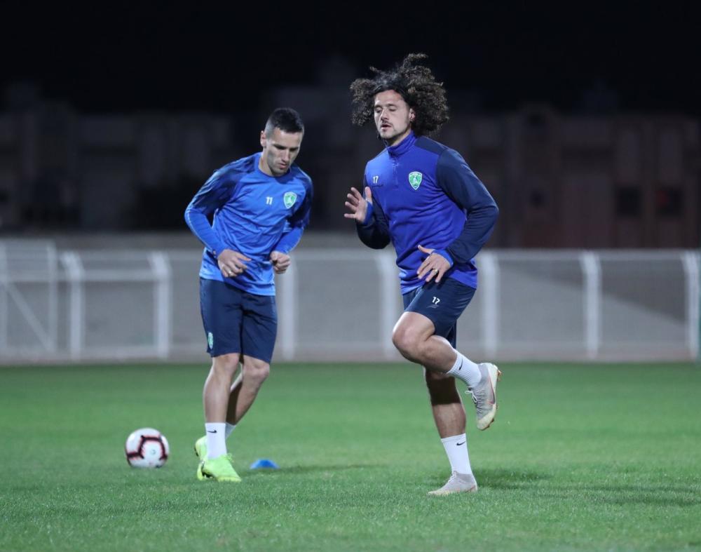 ' اللياقة ' تعد الفتح للشباب