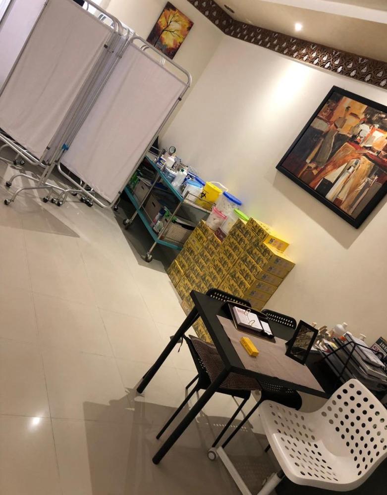 القبض على «طبيبة مزيفة» بالرياض