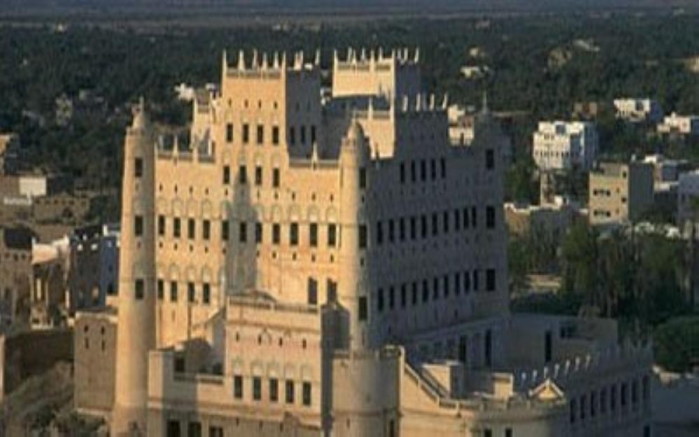 ضبط 8 أطنان مخدرات ومتفجرات بحضرموت