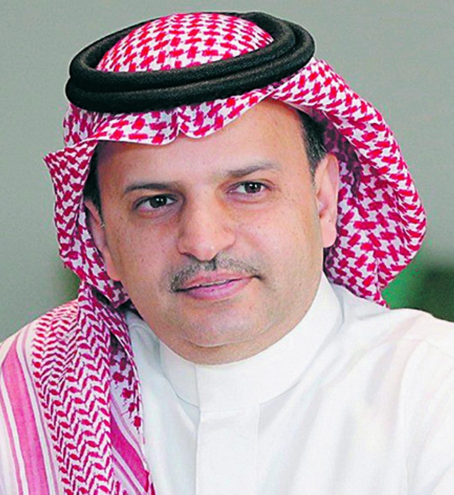 «المحترفين» تناقش خطط الموسم الرياضي