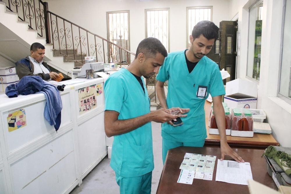 إتلاف 1000 كيلو أغذية فاسدة بالدمام