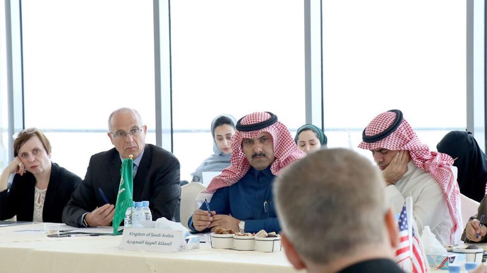 «الرباعية الاقتصادية»: الميليشيا تهدد اقتصاد اليمن