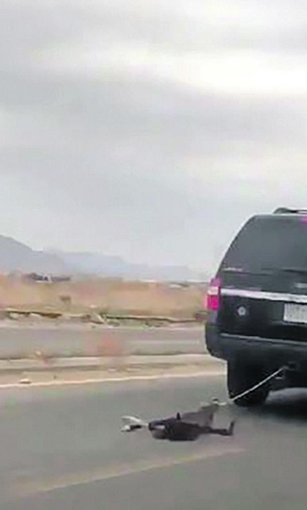 بعد جازان.. ضبط مواطن سحل كلبا في مكة