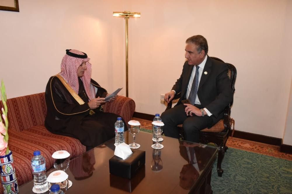 «الجبير» يلتقي وزير الخارجية الباكستاني