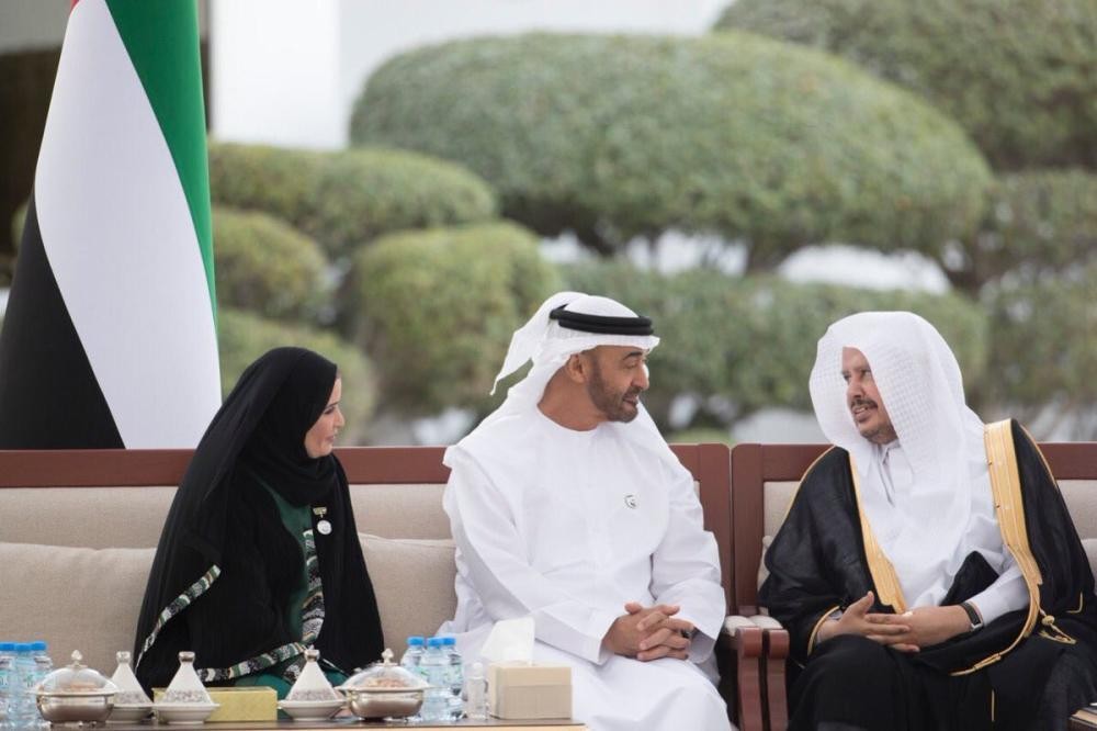 ولي عهد أبو ظبي يستقبل رئيس مجلس الشورى