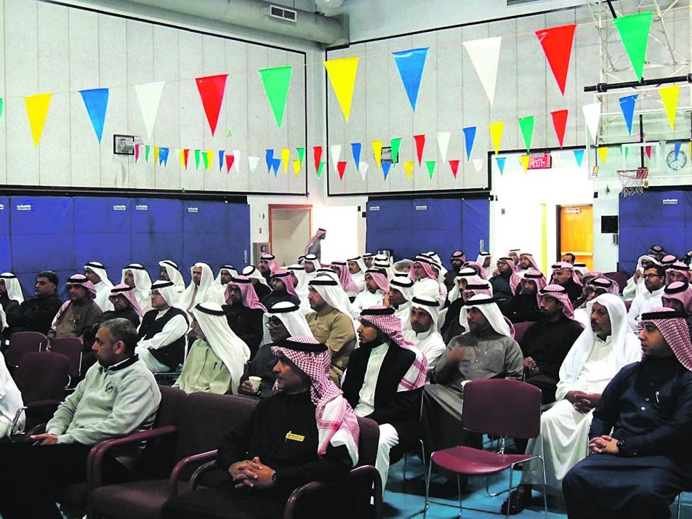 120 مشاركا ببرنامج «المقاصف المدرسية»