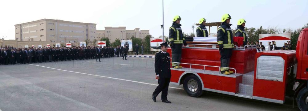 جنازة عسكرية لشهداء تفجير