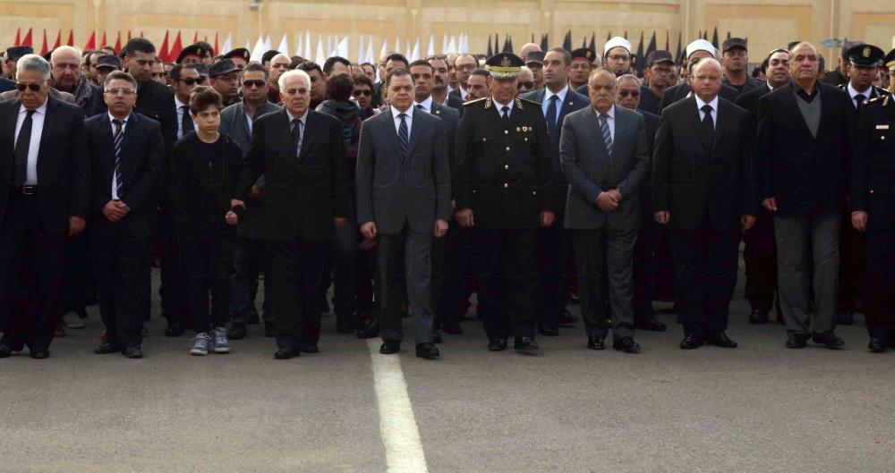 جنازة عسكرية لشهداء تفجير