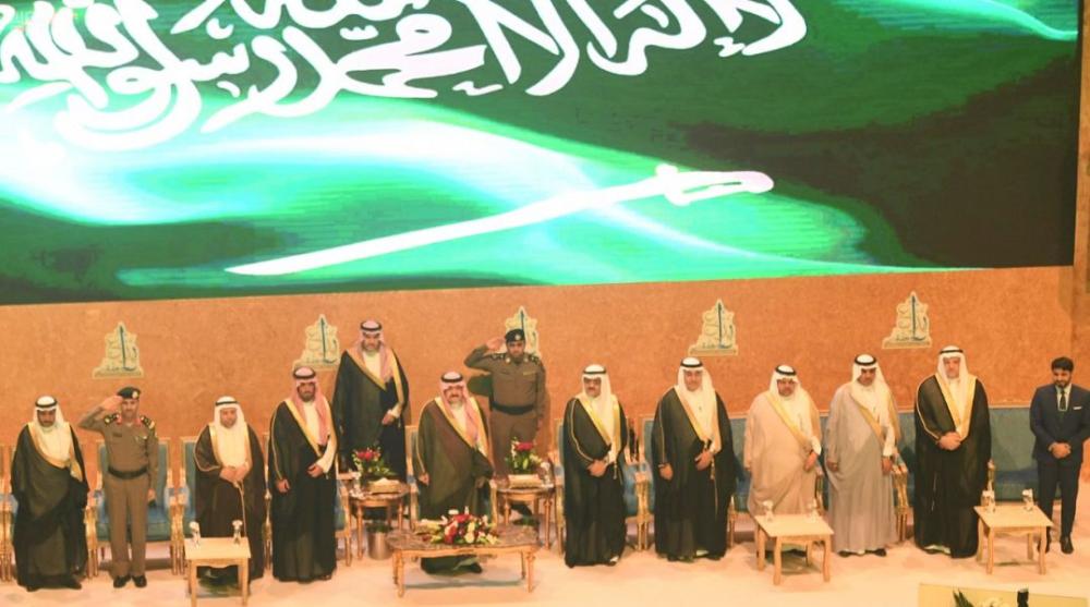 محافظ جدة يتوج الفائزين بجائزة الإبداع