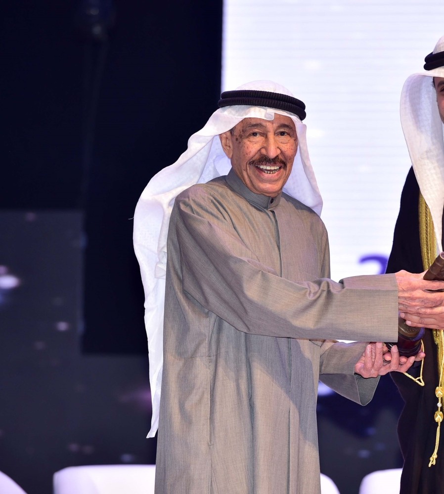 عبدالقادر لـ اليوم: تكريمي في العلا تقديرا لـ 50 عاما