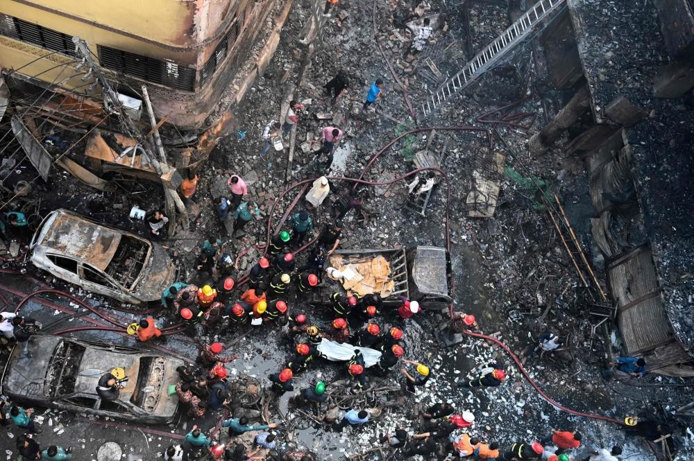 مصرع 69 شخصاً إثر حريق ضخم في بنغلادش