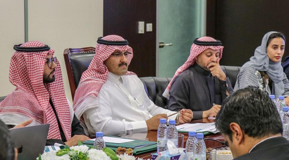 «آل جابر» يطلع وفد «الكونجرس» على جهود إعمار اليمن
