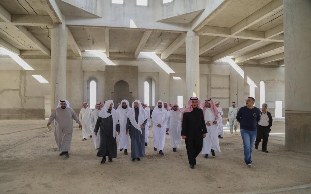 وزير الشؤون الإسلامية يوجّه بمراجعة 