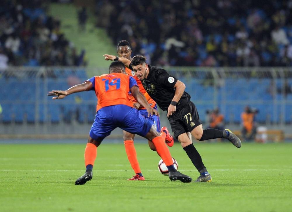 «النصر» يواصل مطاردة «الهلال» بفوزه على «الفيحاء»