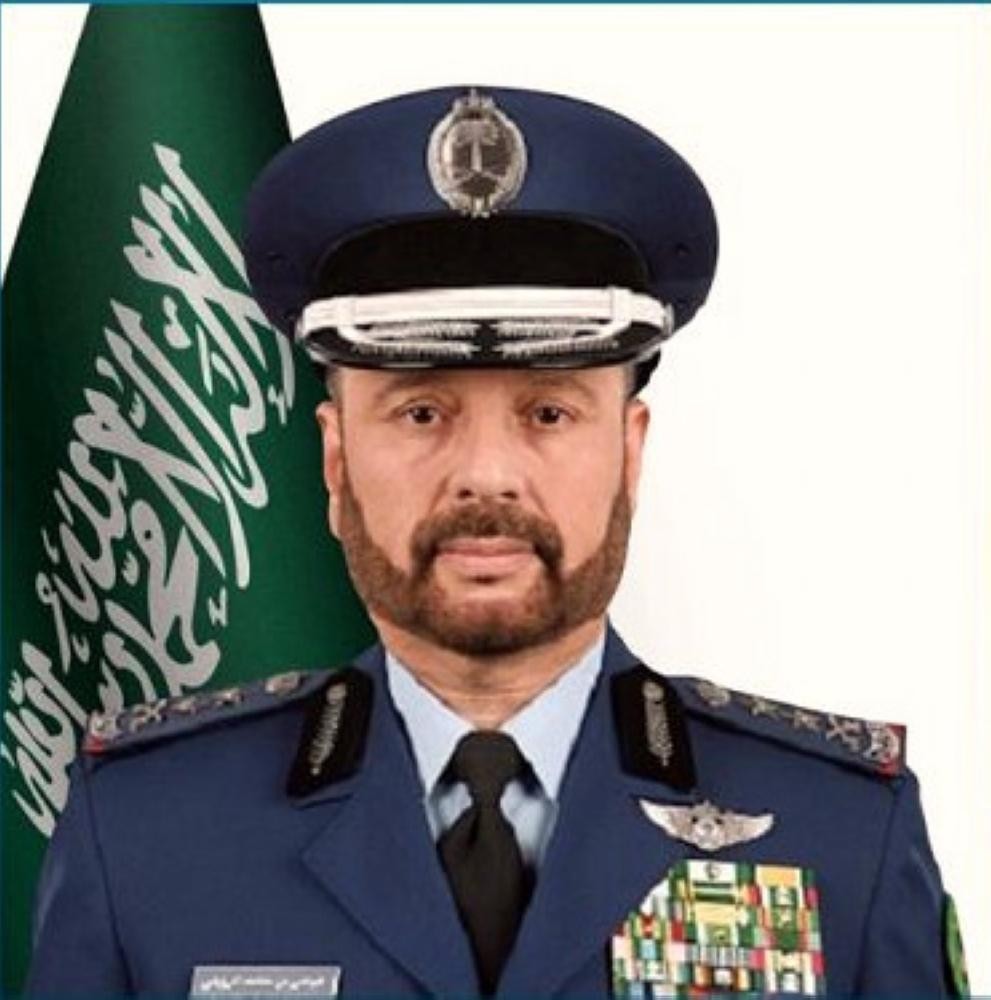 رئيس الأركان يهنئ الأمير خالد بن سلمان