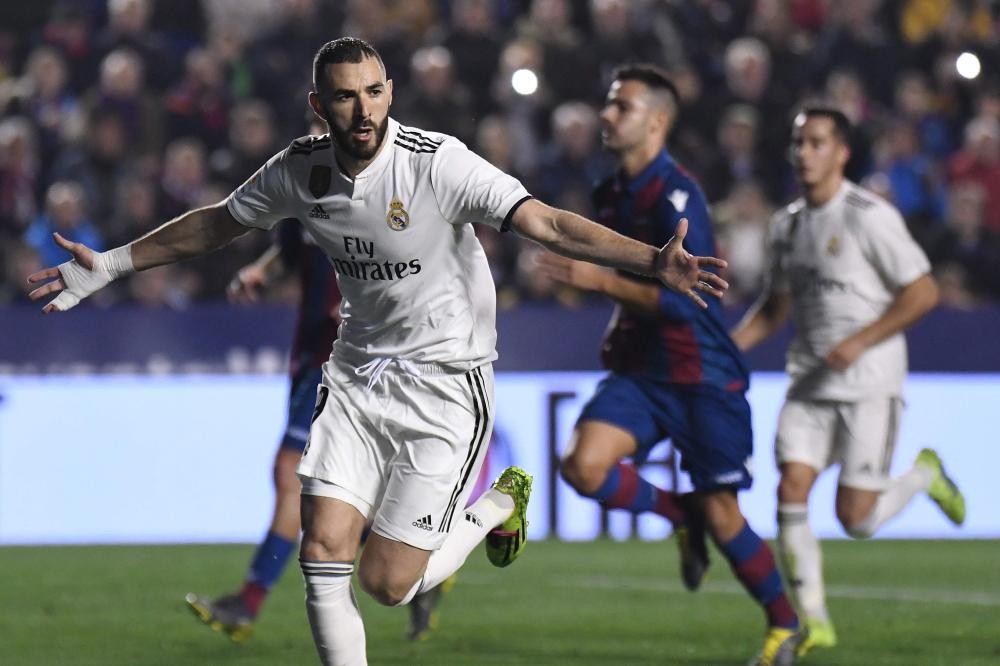 «الريال» يفلت من فخ «ليفانتي»