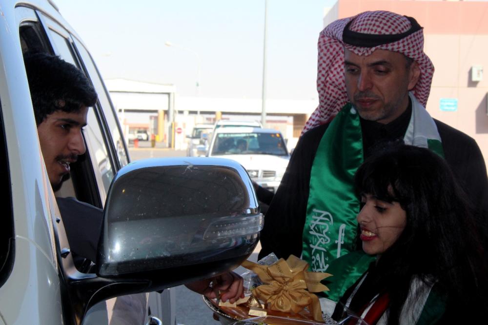 بالصور.. جمرك الرقعي يحتفل باليوم الوطني الكويتي