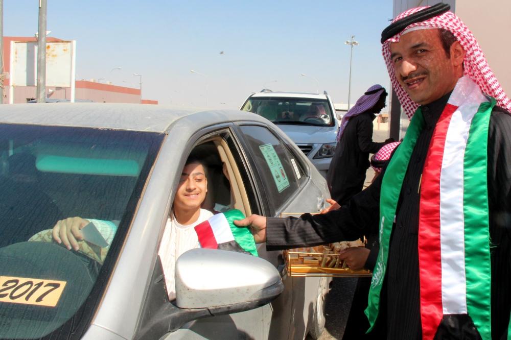 بالصور.. جمرك الرقعي يحتفل باليوم الوطني الكويتي