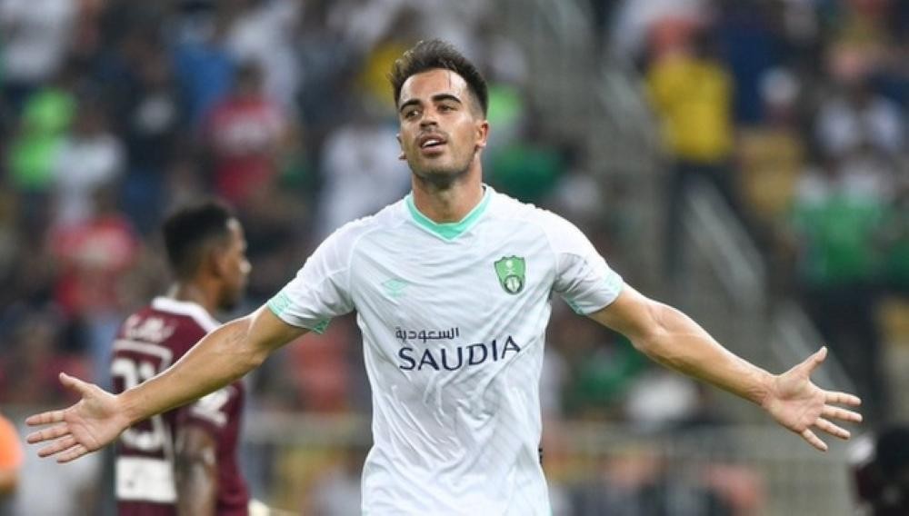 «الأهلي» يبيع «خورادو» لهذا النادي