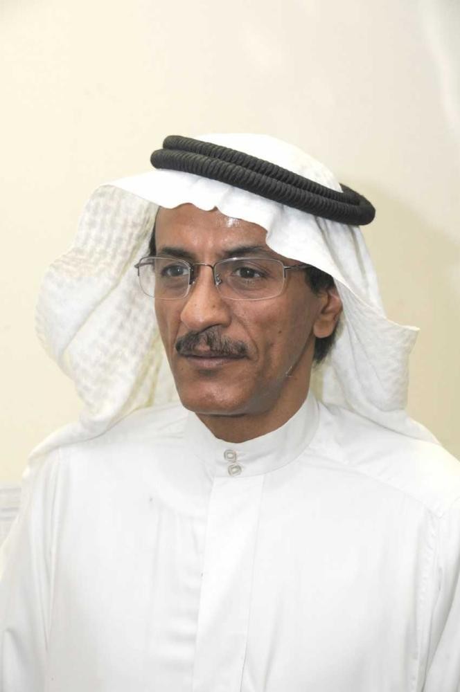 ظريف.. محاولة قفز من السفينة..